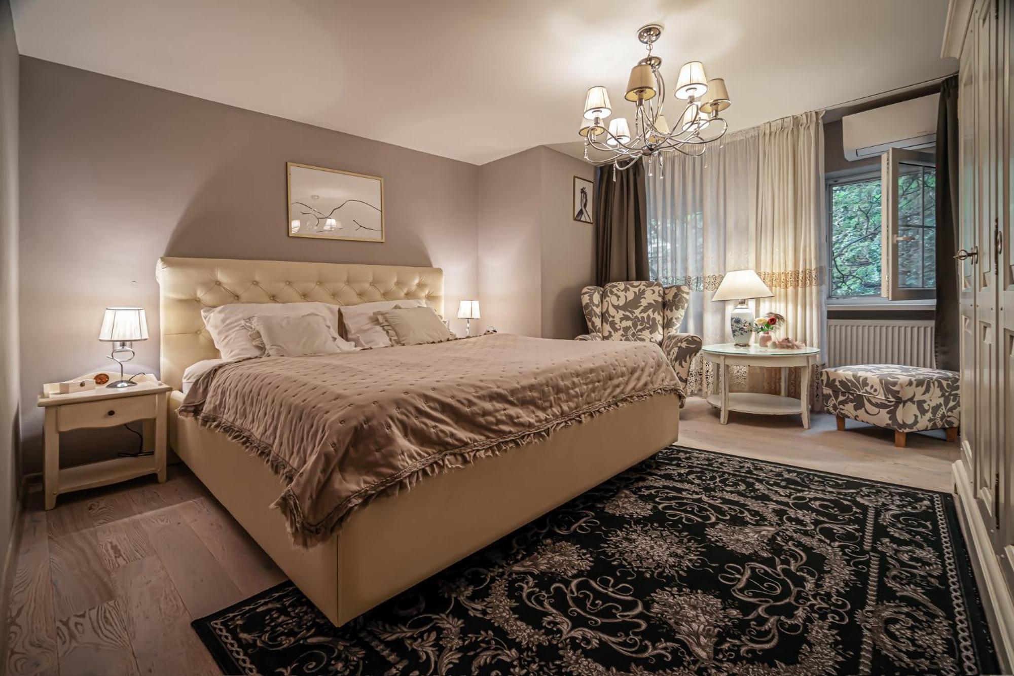 Luxurious And Royal Apartment In The Old Town براتسيلافا المظهر الخارجي الصورة